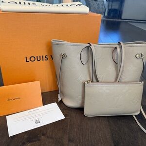 Louis Vuitton Neverful w/Pouchette- Leather MM